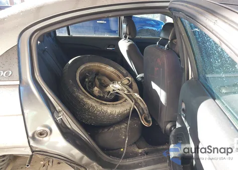 2013 Chrysler 200 Touring из США, поврежденный, VIN 1C3CCBBB3DN695716